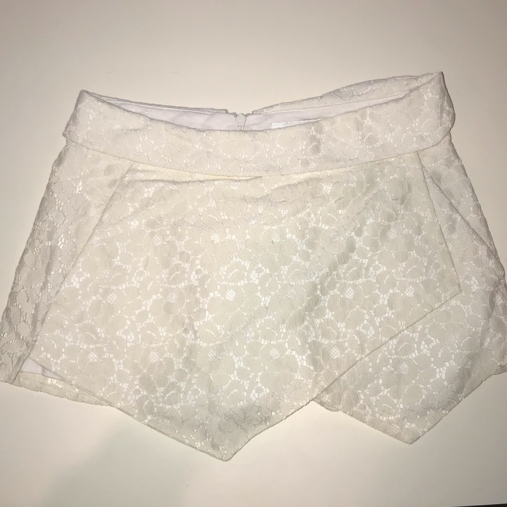Talula White Lace Skort